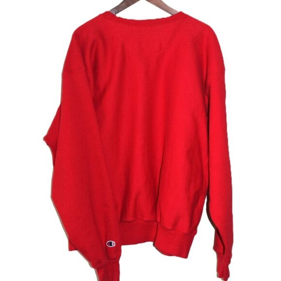 CHAMPION Premium Reverse Weave Retro Crew Neck Sweatshirt in Red - Picture 5 of 10